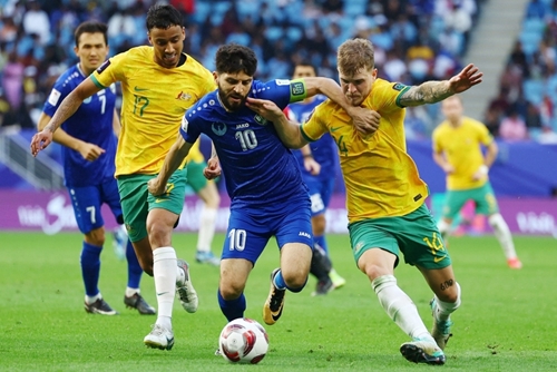 Asian Cup 2023: Australia và Uzbekistan cùng vào vòng trong